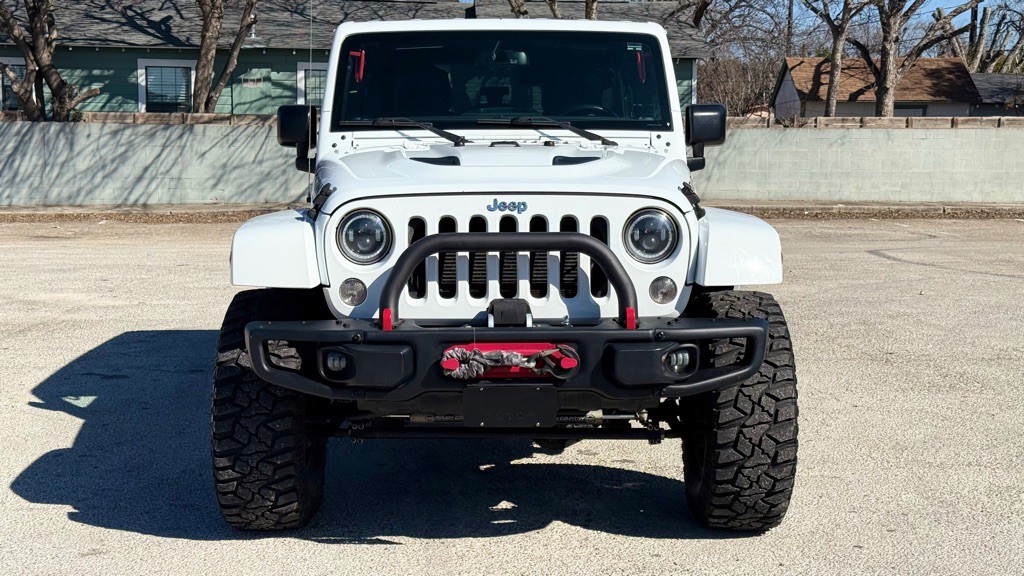 2016 Jeep Wrangler Unlimited Image 2