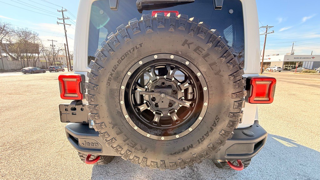 2016 Jeep Wrangler Unlimited Image 17