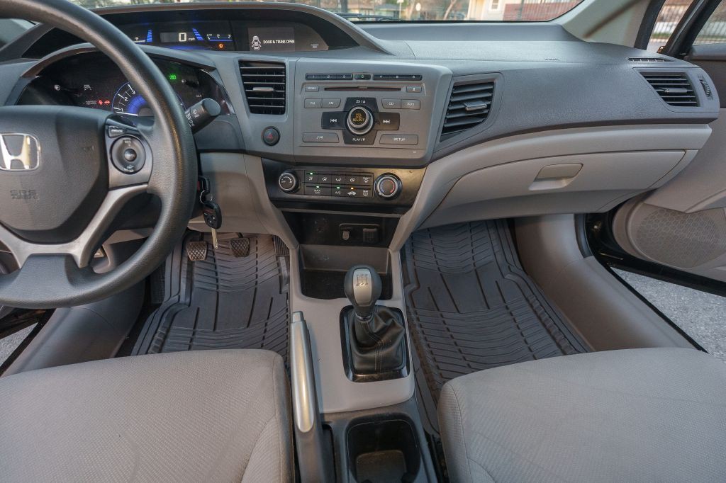 2012 Honda Civic Image 10