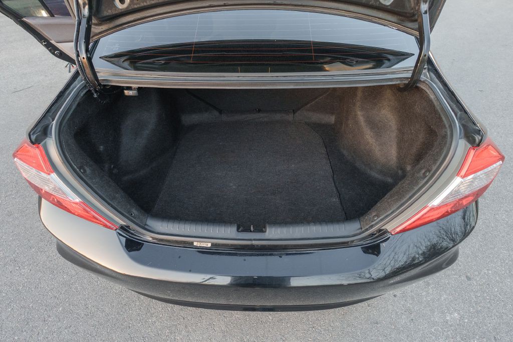 2012 Honda Civic Image 19