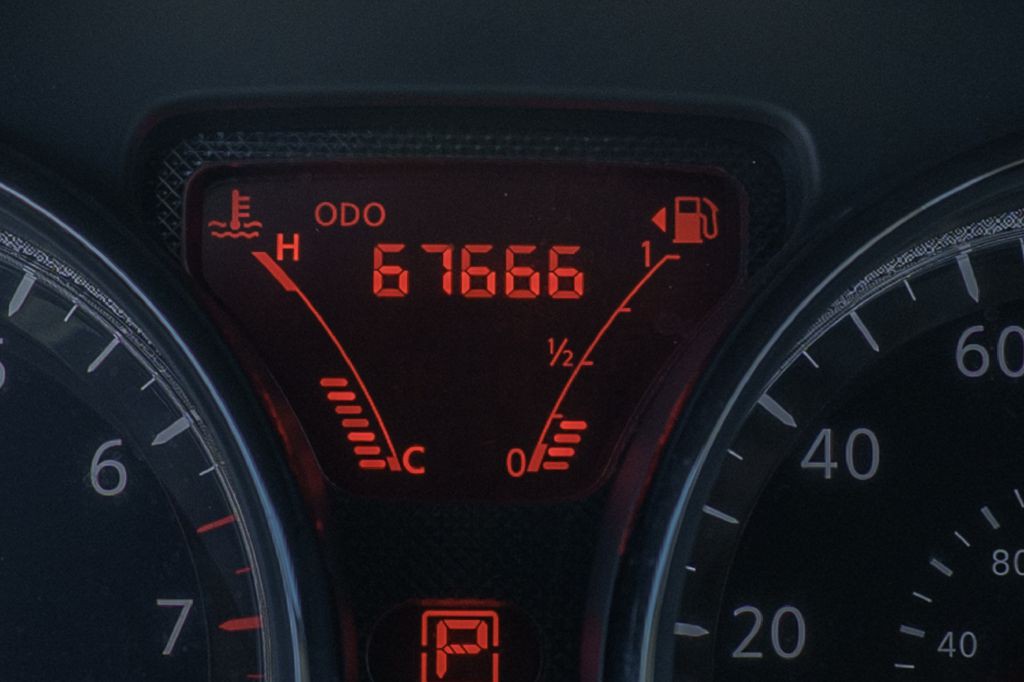 2017 Nissan Versa Image 15