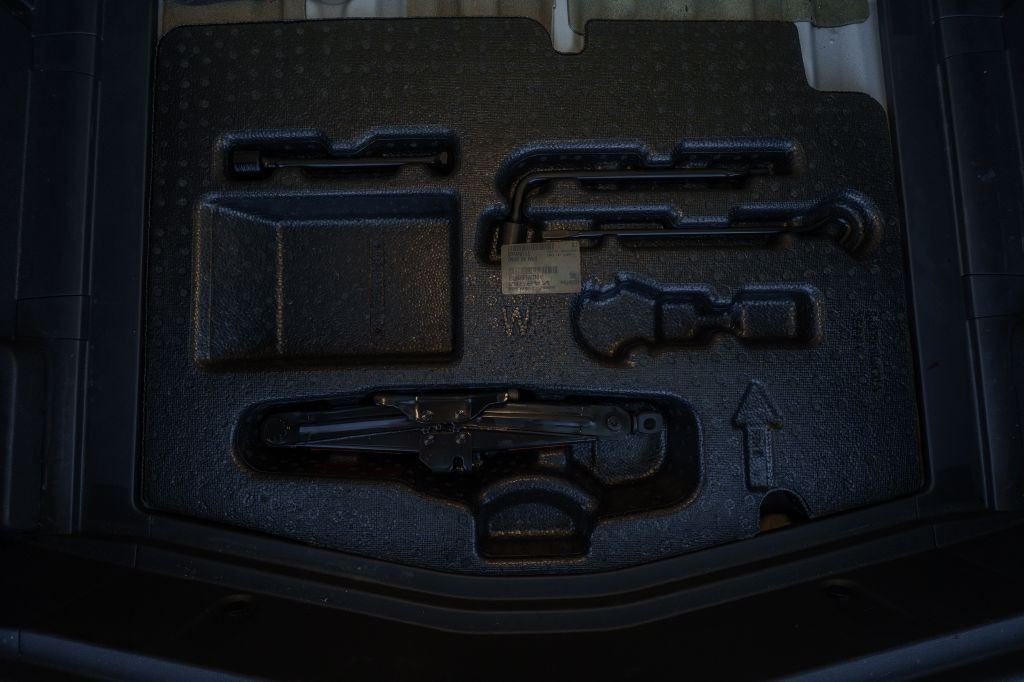 2017 Nissan Versa Image 21