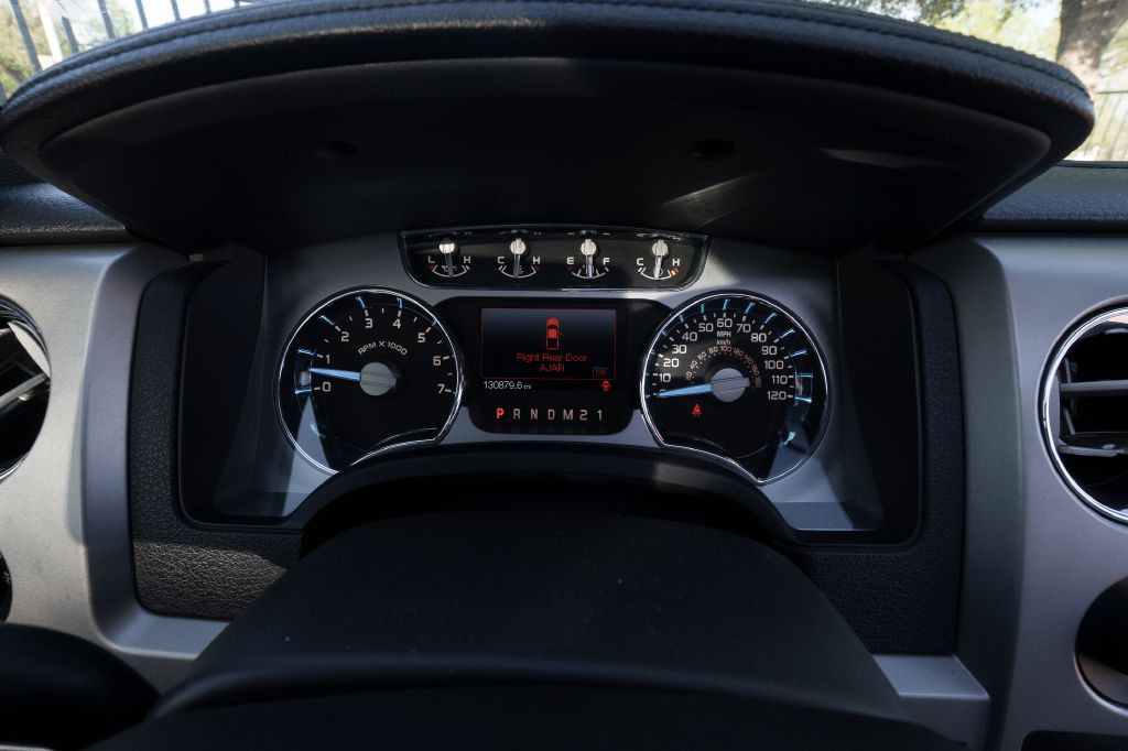 2011 Ford F-150 Image 11