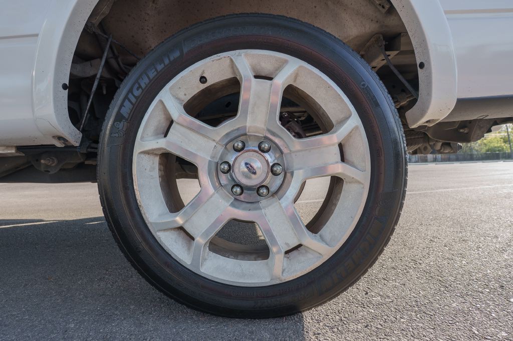 2011 Ford F-150 Image 28