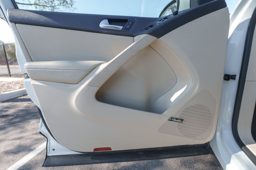 2016 Volkswagen Tiguan Image 10