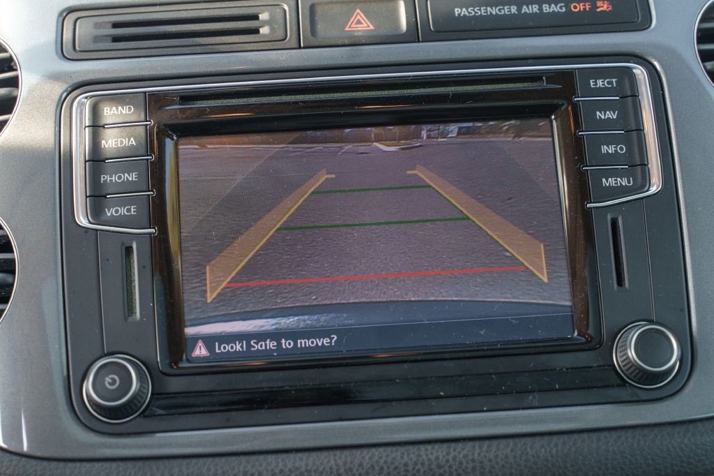 2016 Volkswagen Tiguan Image 21