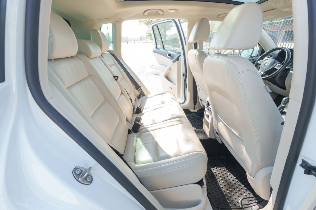 2016 Volkswagen Tiguan Image 28