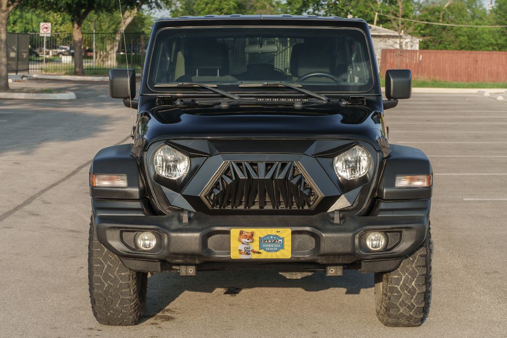 2021 Jeep Wrangler Unlimited Image 2