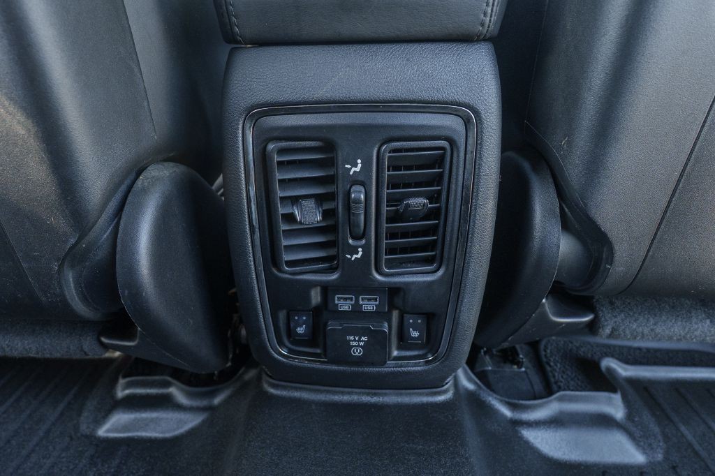 2017 Jeep Grand Cherokee Image 30