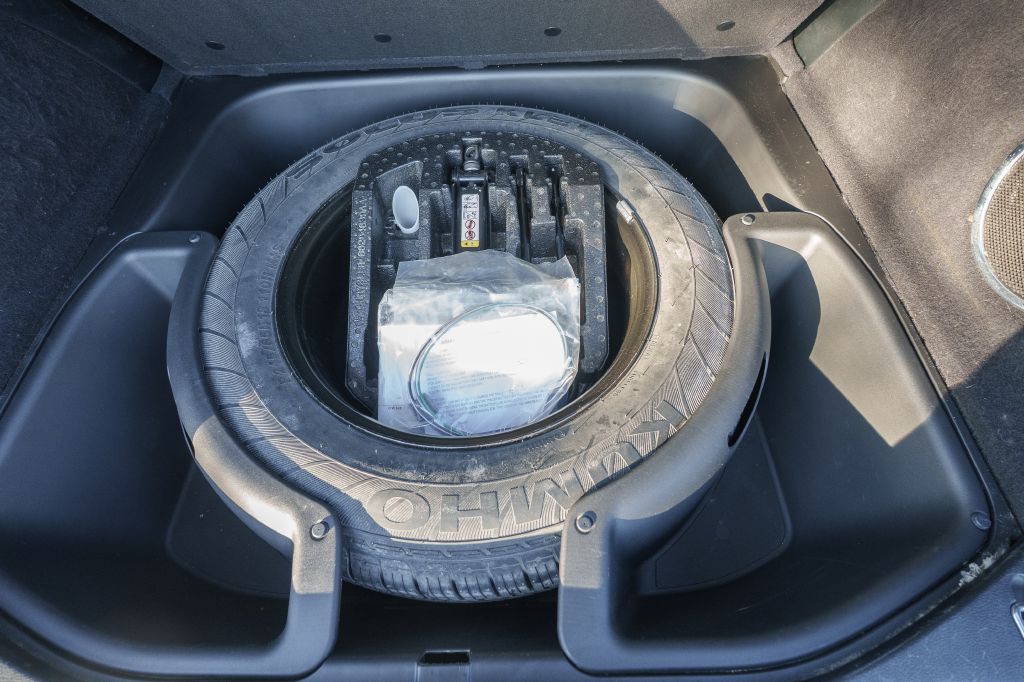 2017 Jeep Grand Cherokee Image 32