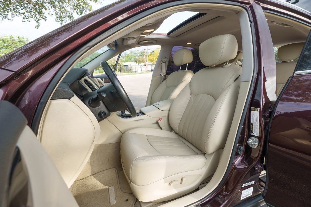 2016 INFINITI QX50 Image 7