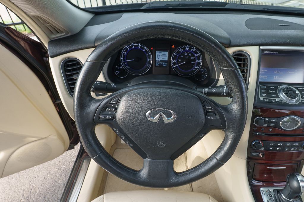2016 INFINITI QX50 Image 10