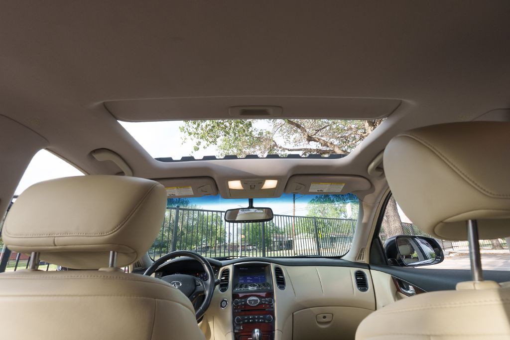 2016 INFINITI QX50 Image 20