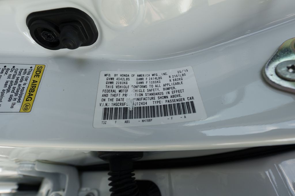 2015 Honda Accord Image 45