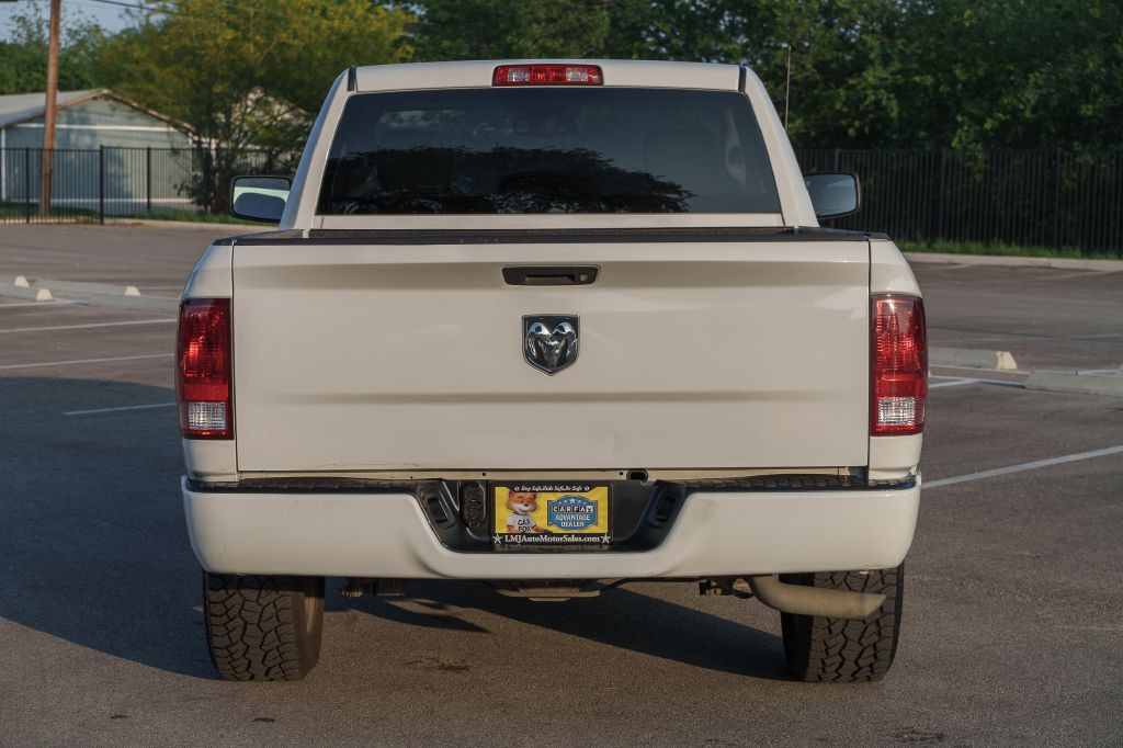 2014 RAM 1500 Image 5