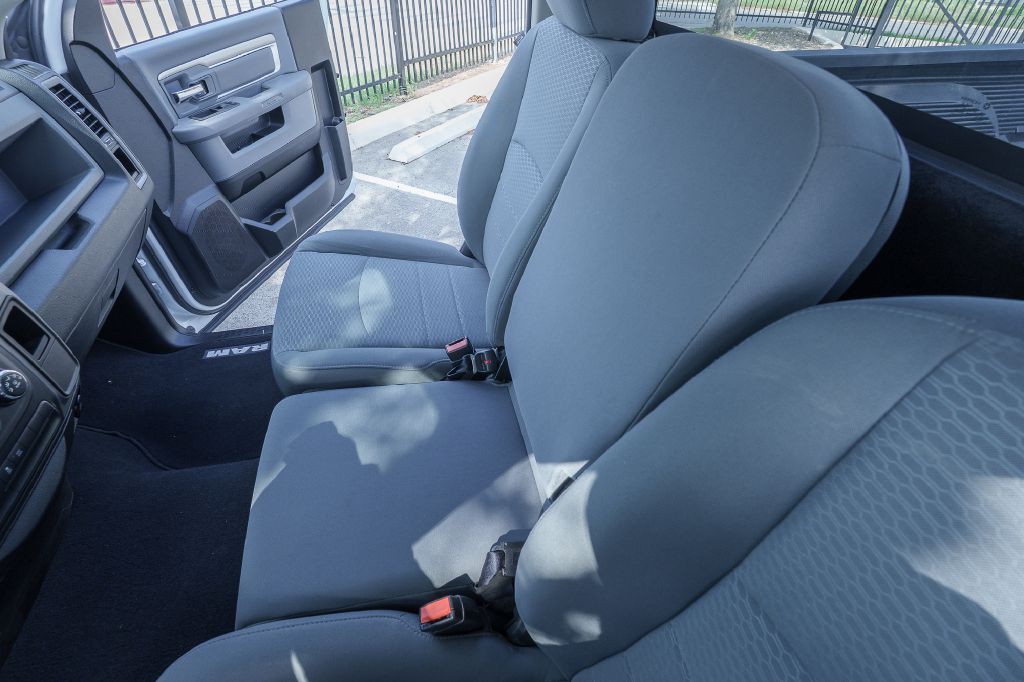 2014 RAM 1500 Image 18