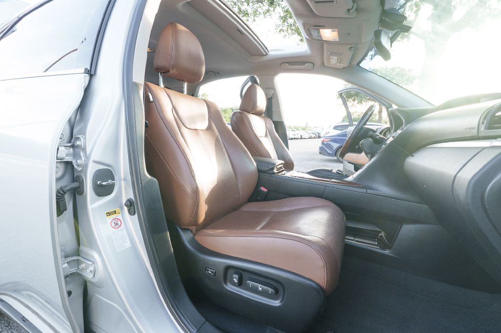 2015 Lexus RX Image 10