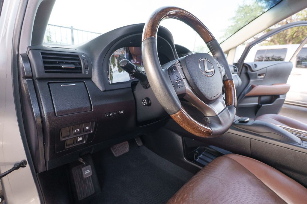 2015 Lexus RX Image 12