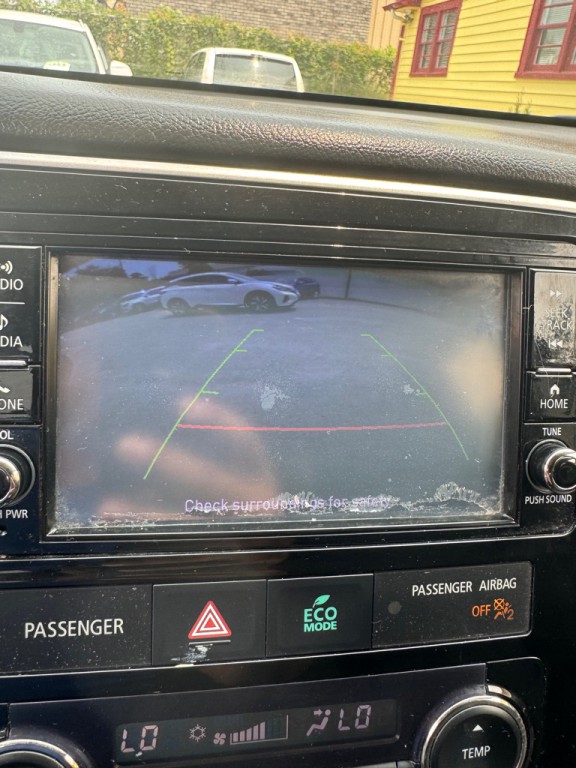 2018 Mitsubishi Outlander Image 16