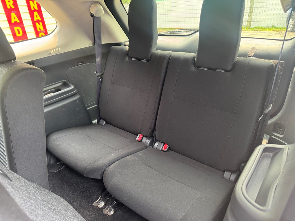 2018 Mitsubishi Outlander Image 18