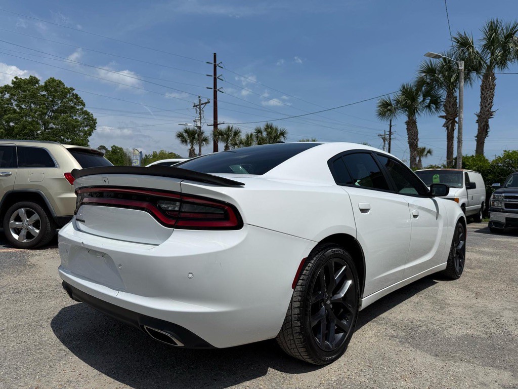 2021 Dodge Charger Image 7