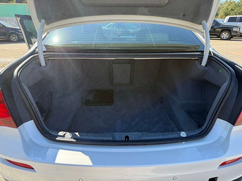 2014 BMW 7 Series Image 6