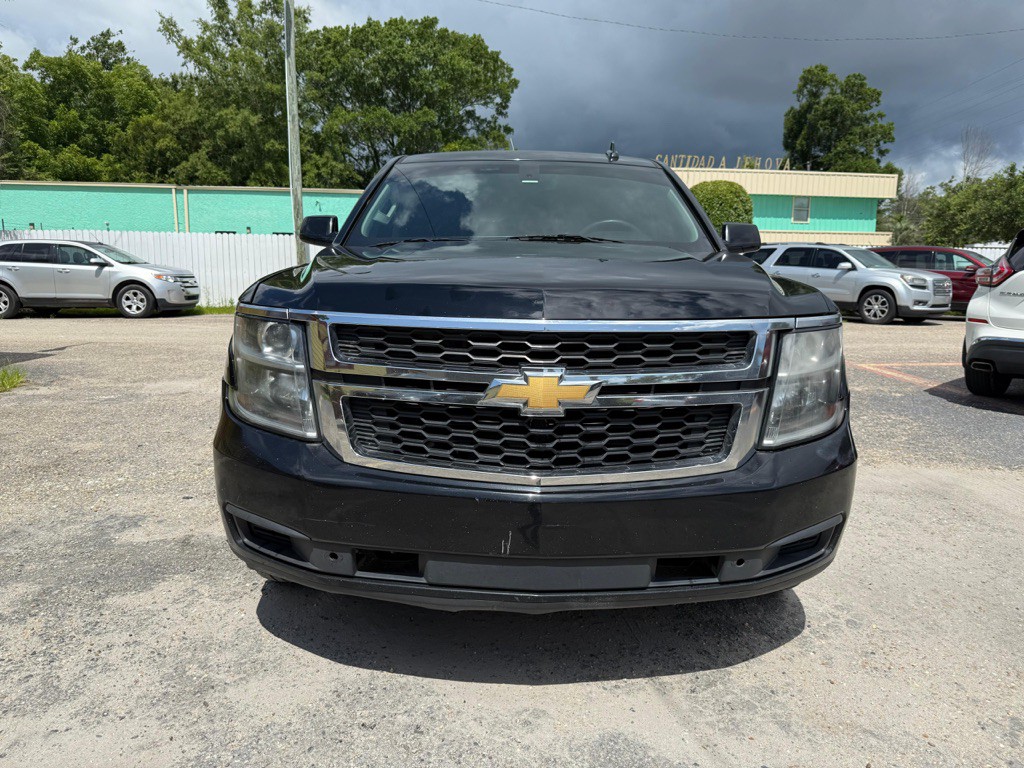 2017 Chevrolet Tahoe Image 3