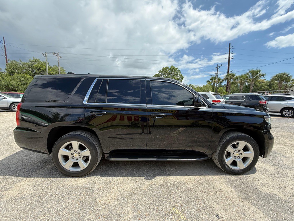 2017 Chevrolet Tahoe Image 5