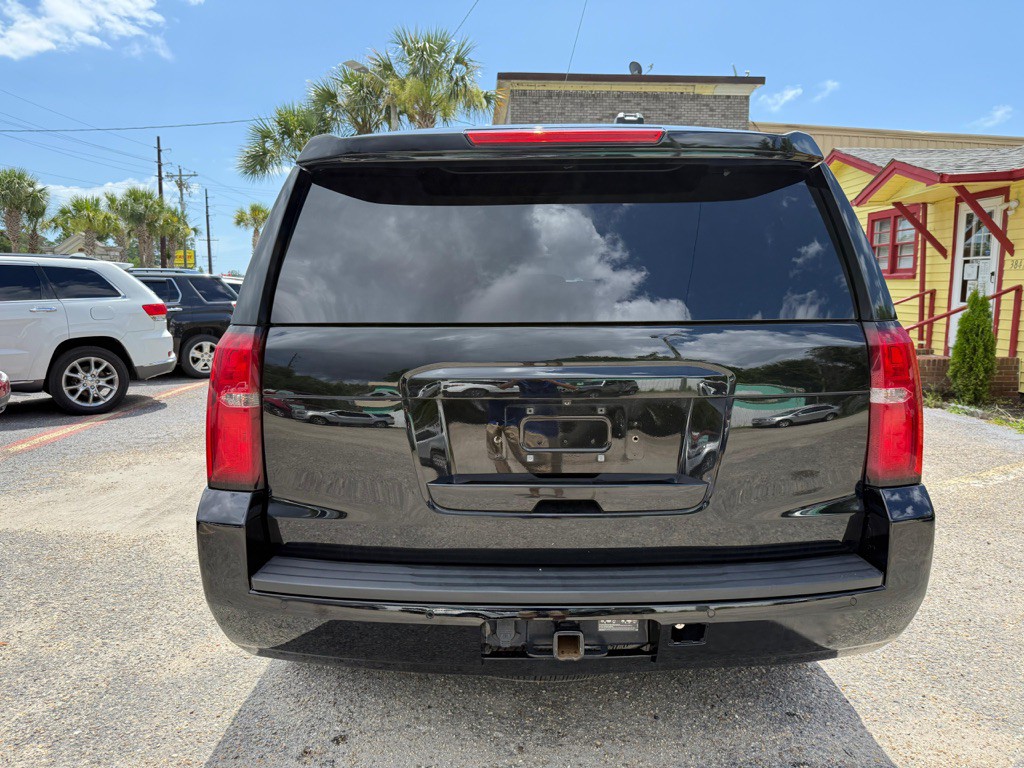2017 Chevrolet Tahoe Image 6