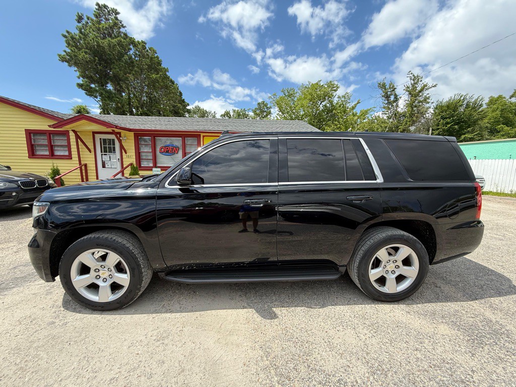 2017 Chevrolet Tahoe Image 8
