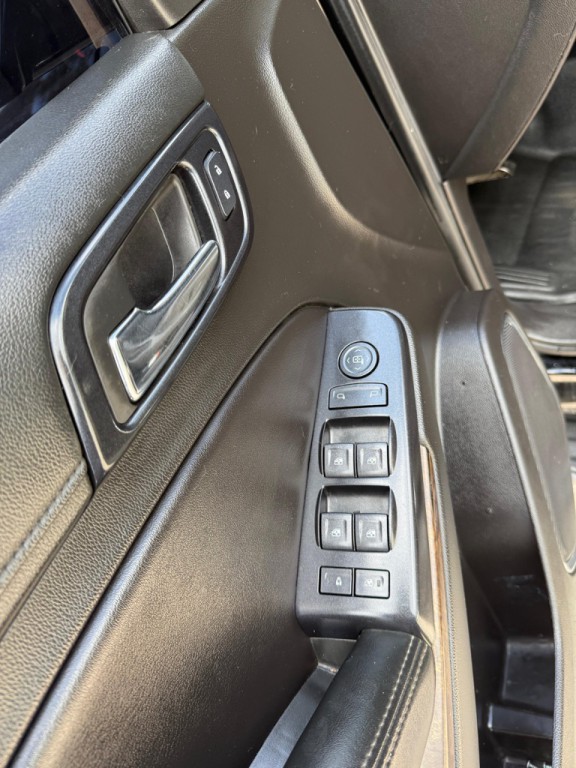2017 Chevrolet Tahoe Image 11