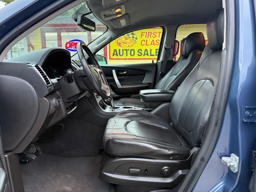 2012 GMC Acadia Image 11