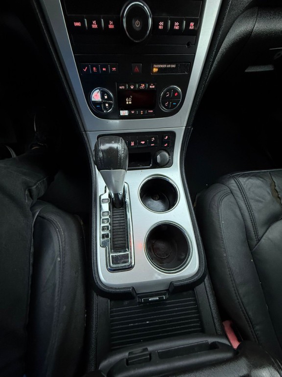2012 GMC Acadia Image 18