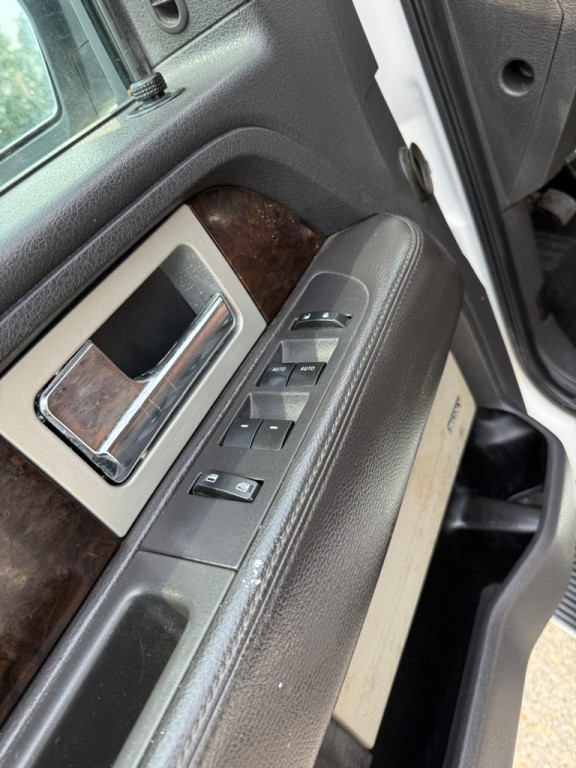 2013 Ford F-150 Image 13