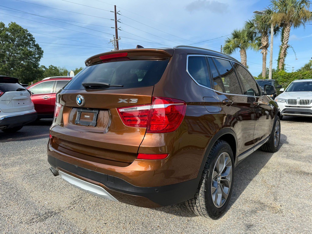 2017 BMW X3 Image 7
