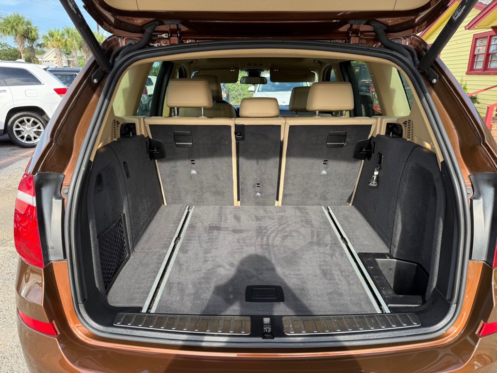 2017 BMW X3 Image 9