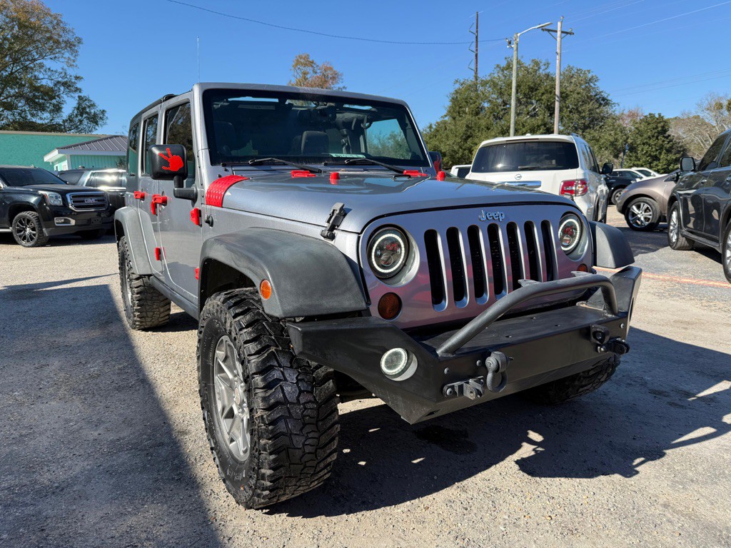 2013 Jeep Wrangler Unlimited Image 2