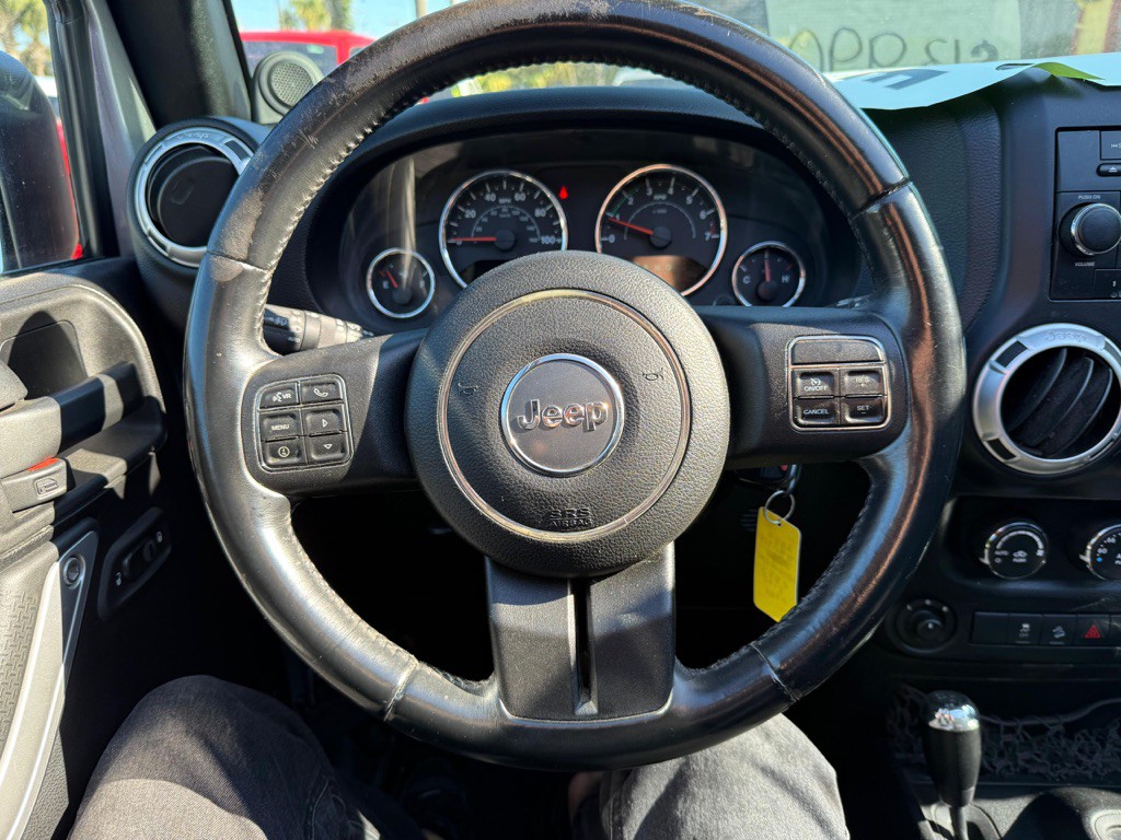 2013 Jeep Wrangler Unlimited Image 11