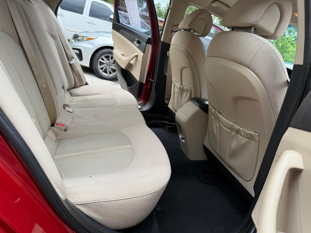 2017 Hyundai Sonata Image 12