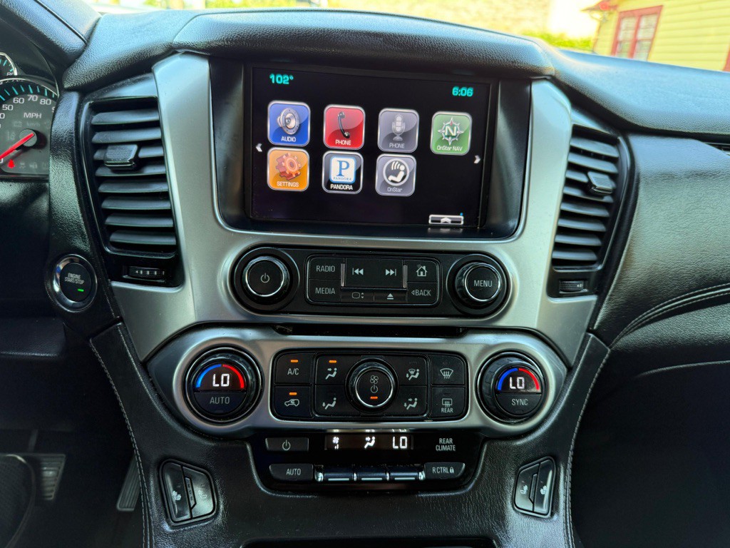 2015 Chevrolet Tahoe Image 11
