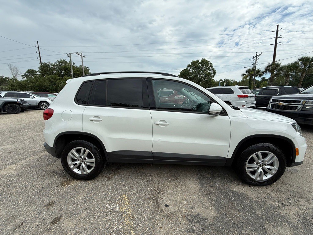 2017 Volkswagen Tiguan Image 6