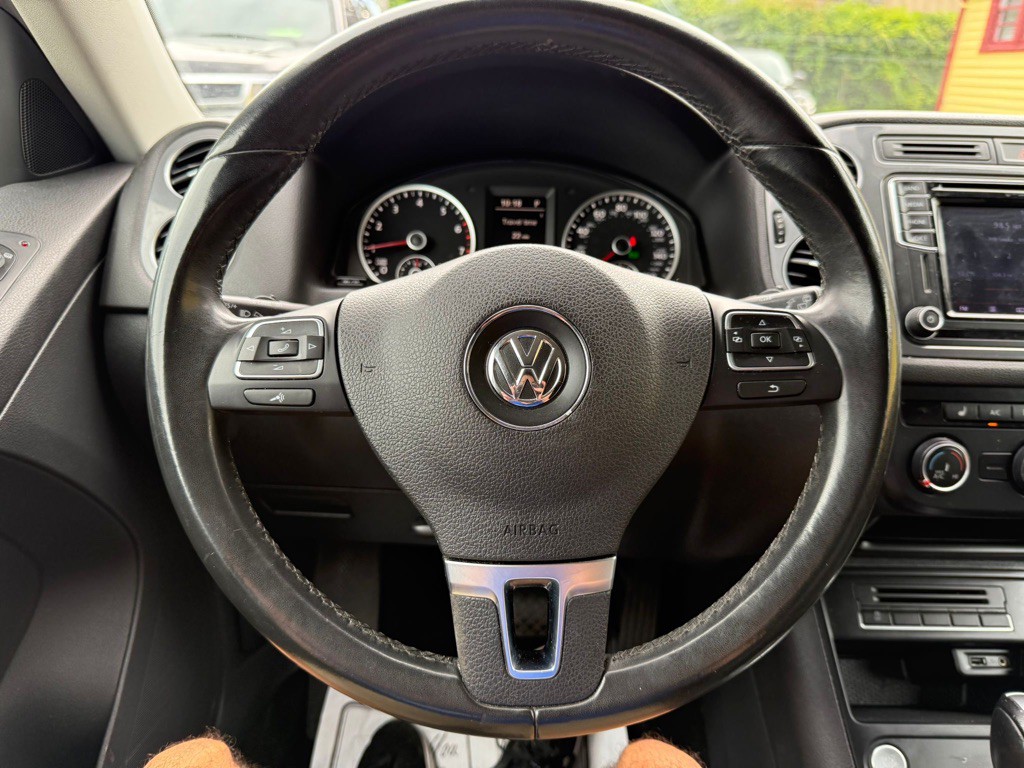 2017 Volkswagen Tiguan Image 13