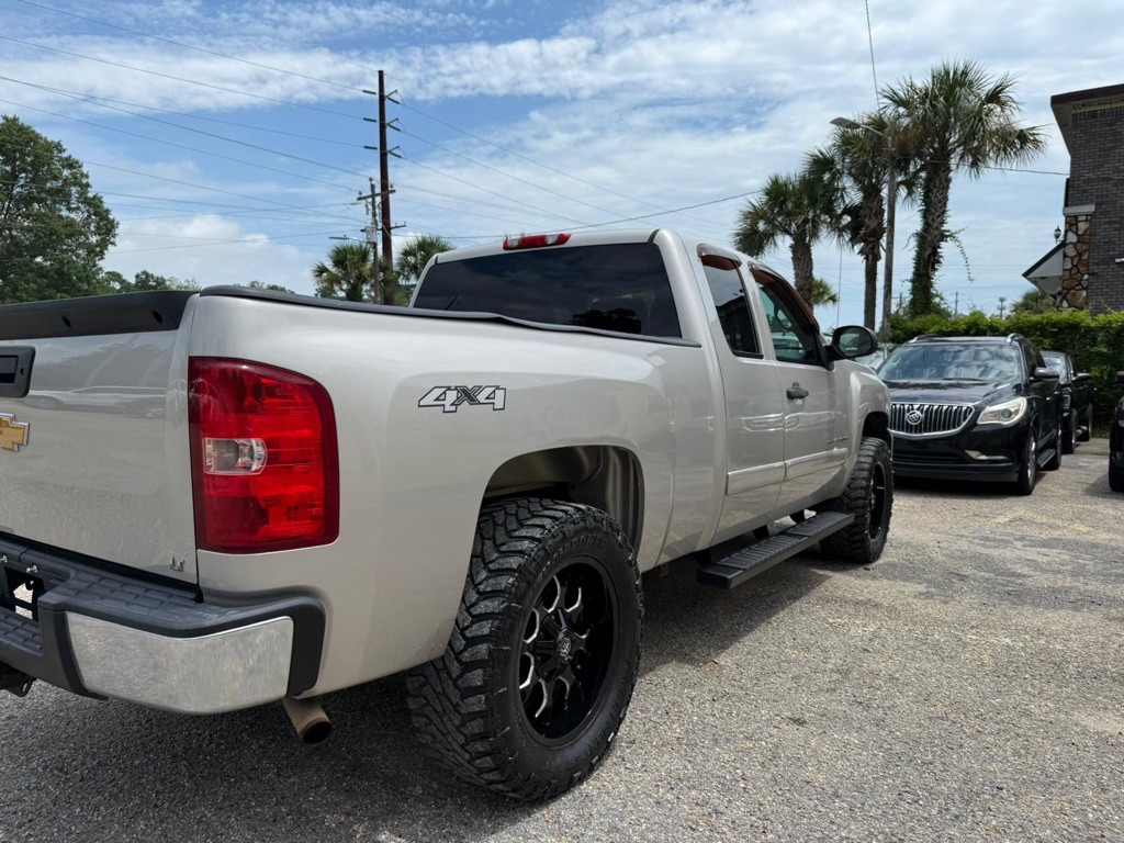 2008 Chevrolet Silverado 1500 Image 6