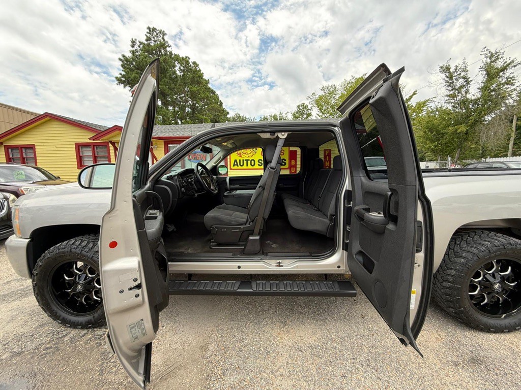 2008 Chevrolet Silverado 1500 Image 12