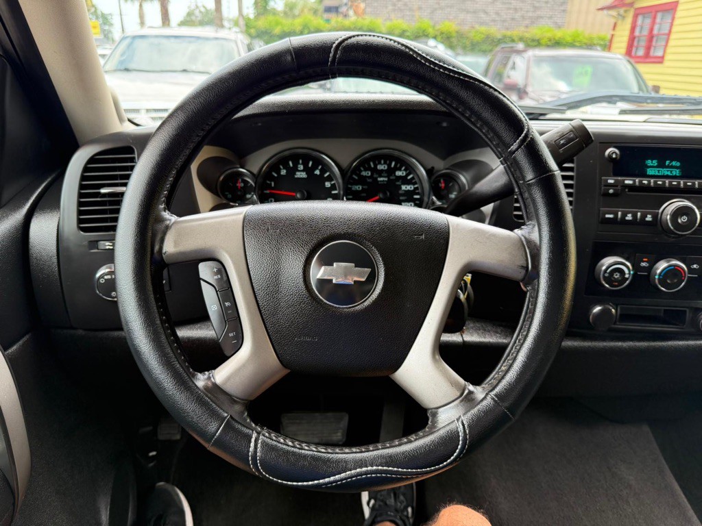 2008 Chevrolet Silverado 1500 Image 16
