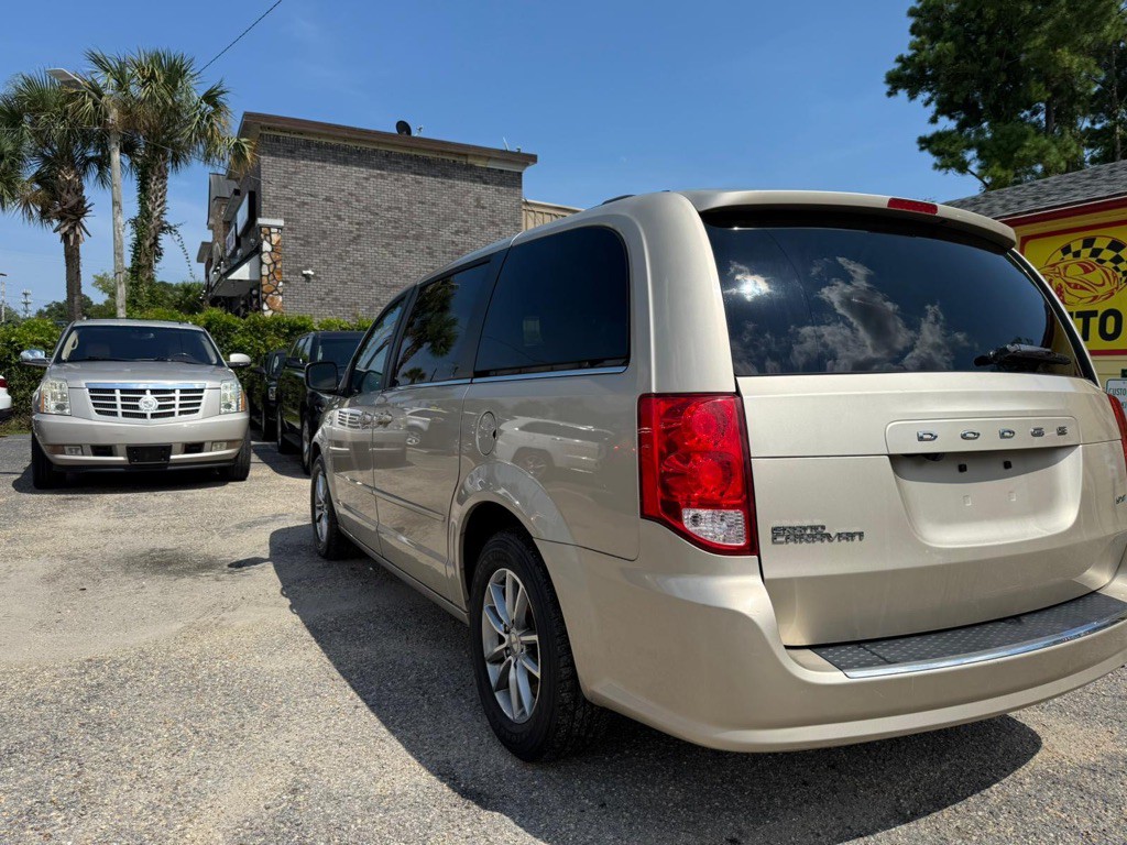 2014 Dodge Grand Caravan Image 5