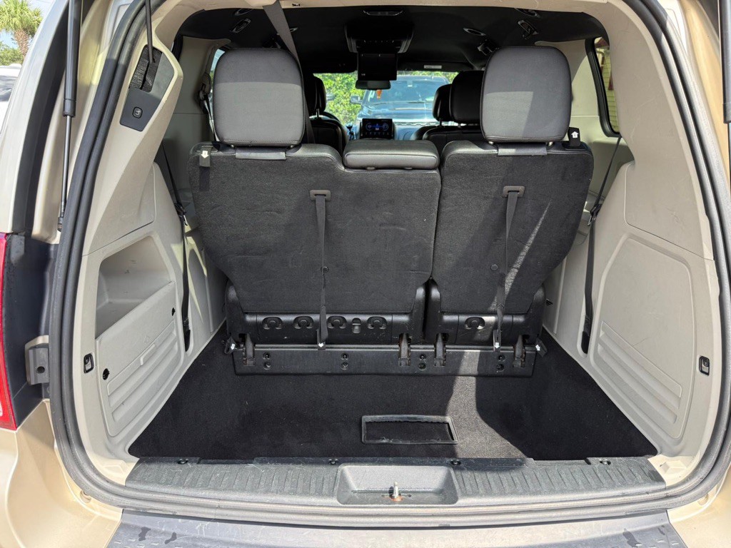 2014 Dodge Grand Caravan Image 8