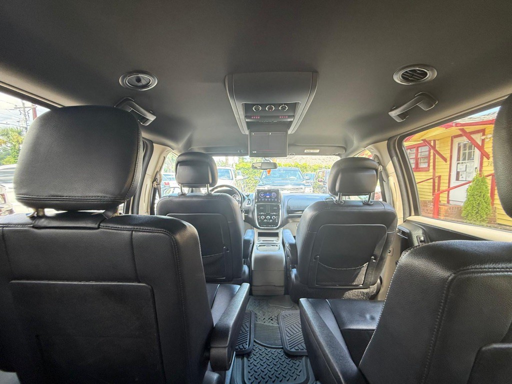 2014 Dodge Grand Caravan Image 16