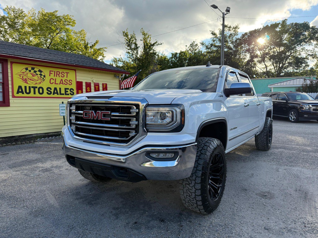 2017 GMC Sierra Image 1