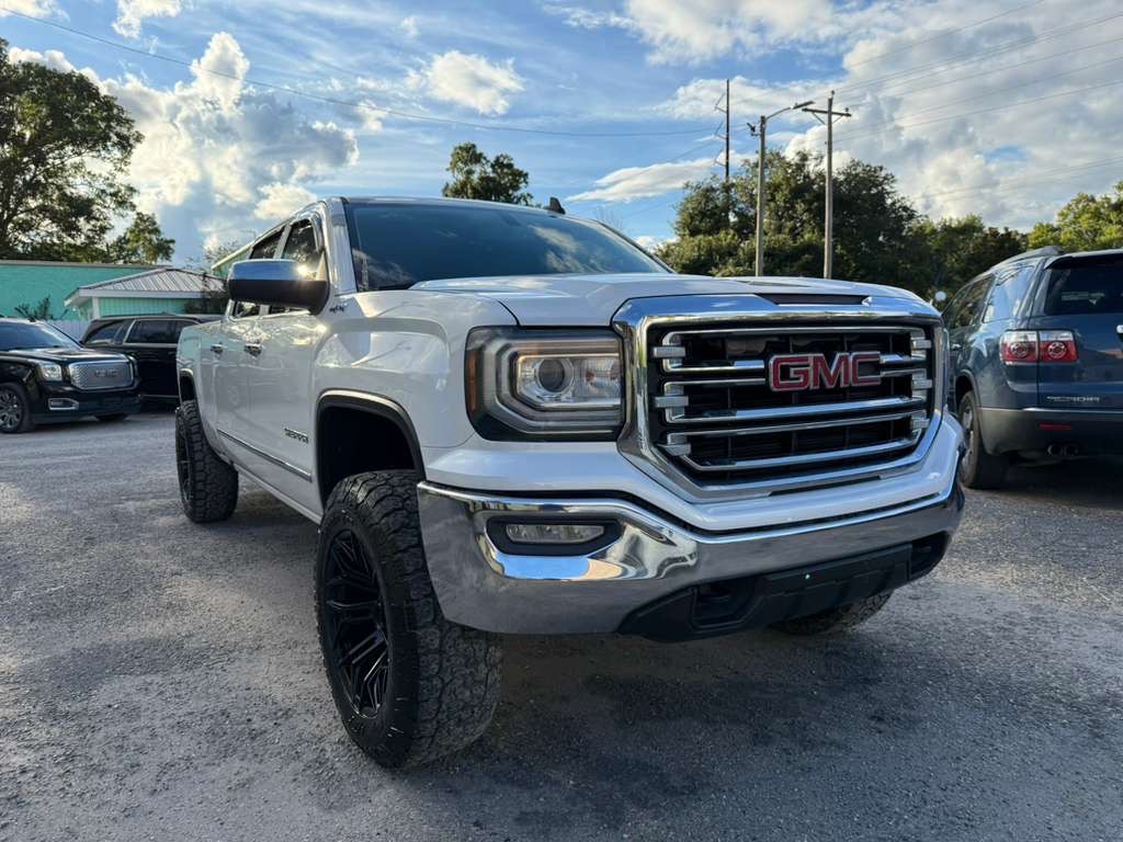 2017 GMC Sierra Image 4